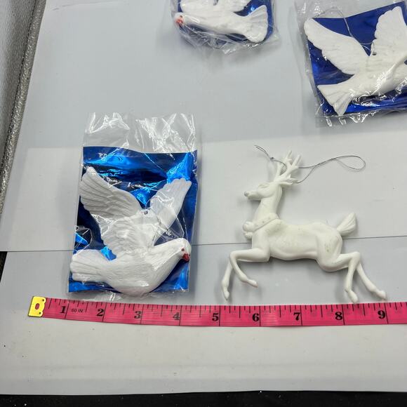 Vtg 8 Kurt Adler Santa's World Turtle Doves & Reindeer Ornaments Hong Kong NOS - Picture 5 of 9